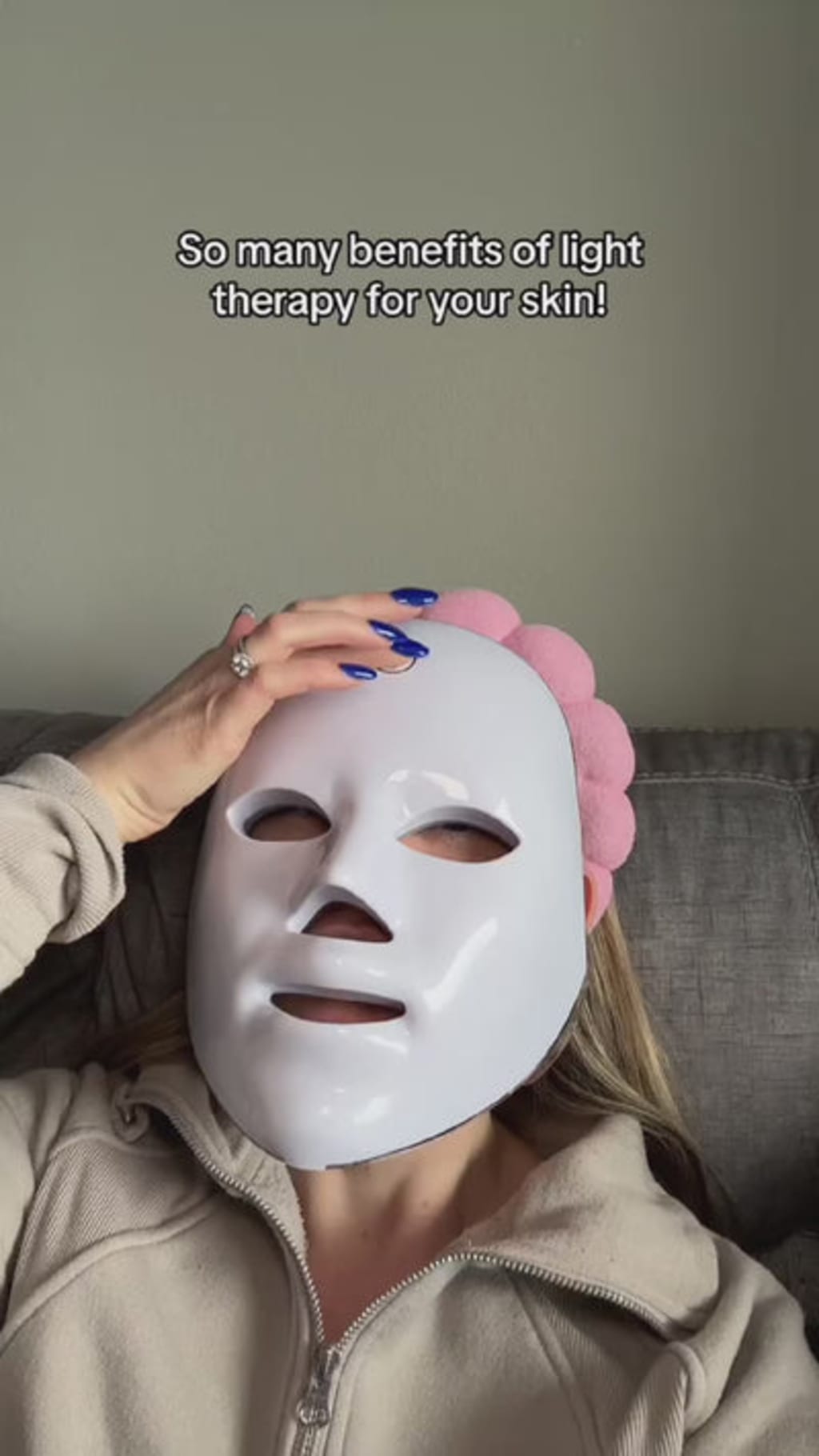 Beautyvelle 7-in-1 LED Face Mask